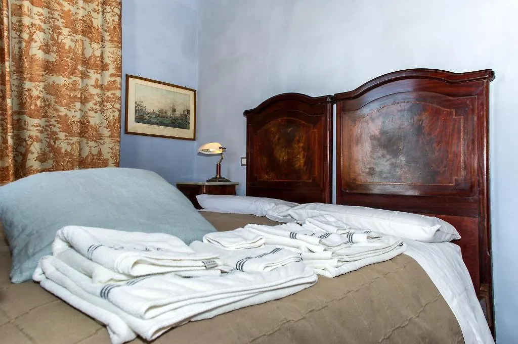 Al Porto Di Lucca B&B 3*,  Italien