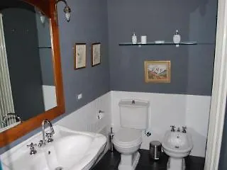 Al Porto Di Lucca B&B